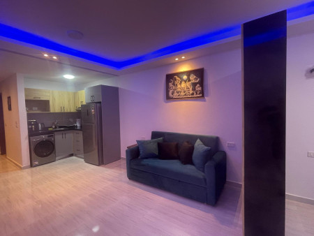 Apartmán VIP 80m2 + terasa 20 m2 s výhledem na bazén pro 2 až 6 osob