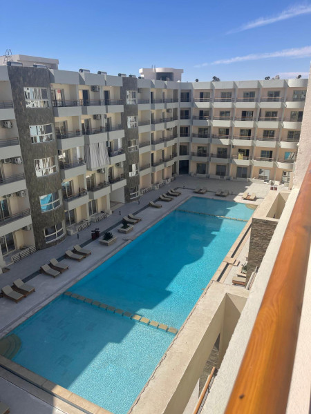 Apartmán VIP 80m2 + terasa 20 m2 s výhledem na bazén pro 2 až 6 osob