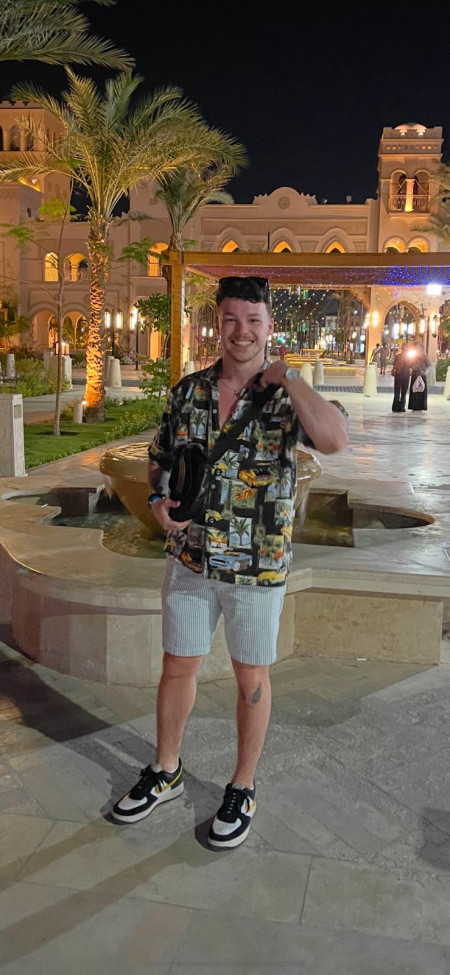 Apartmán VIP 80m2 + terasa 20 m2 s výhledem na bazén pro 2 až 6 osob